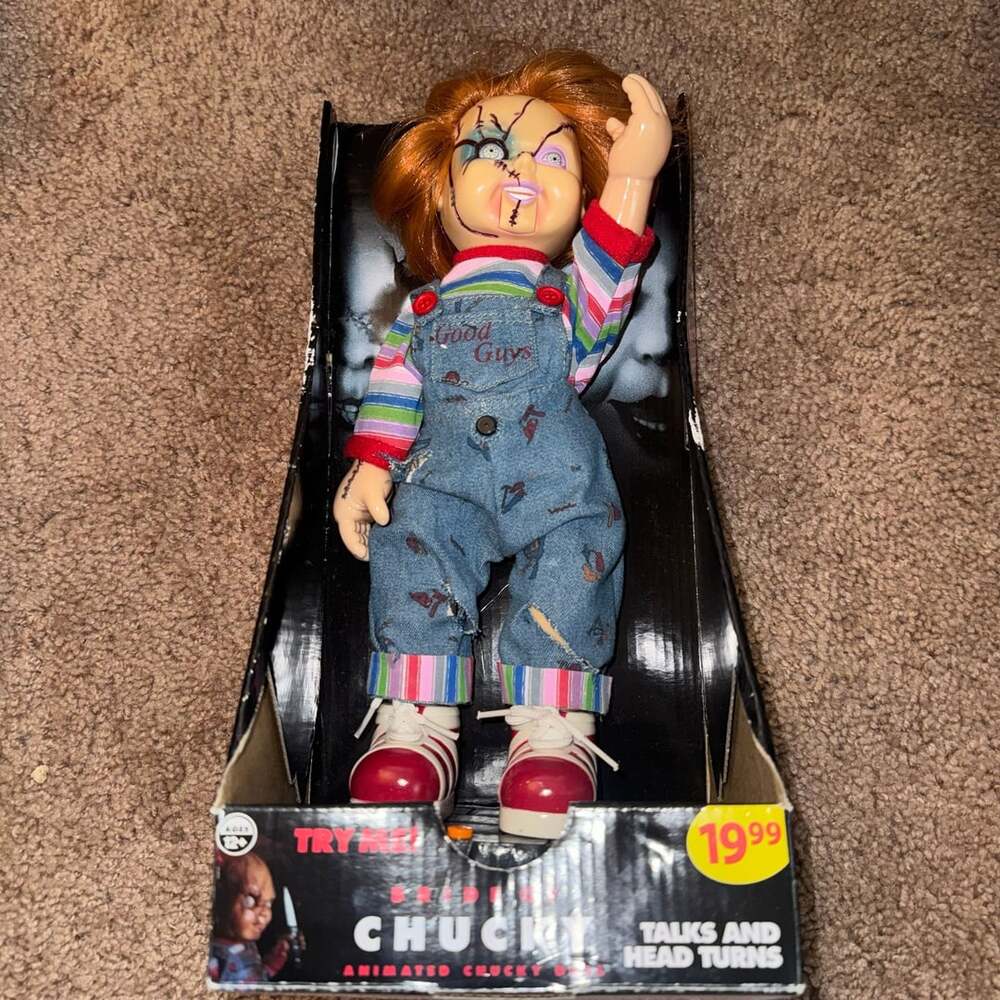 Gemmy Bride of Chucky Animated Chucky Doll Talking Head Turns 2007